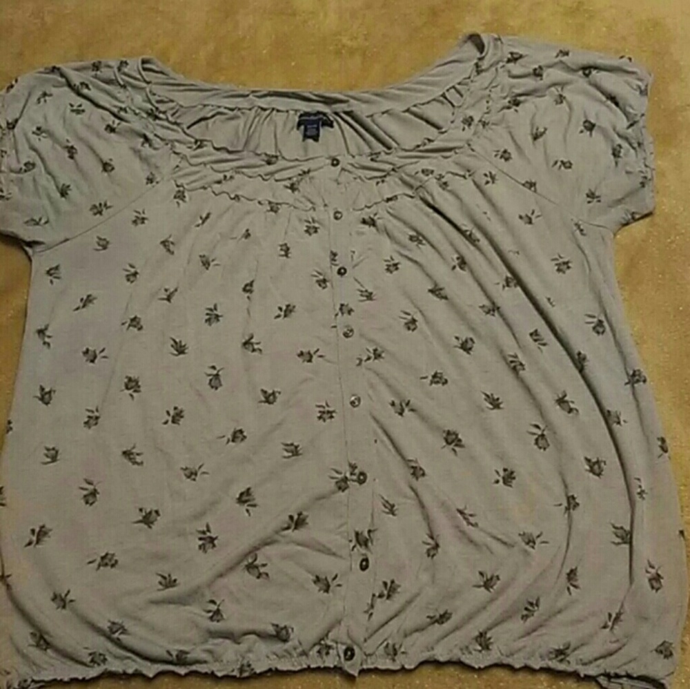 American Eagle Outfitters Gray Floral Shirt